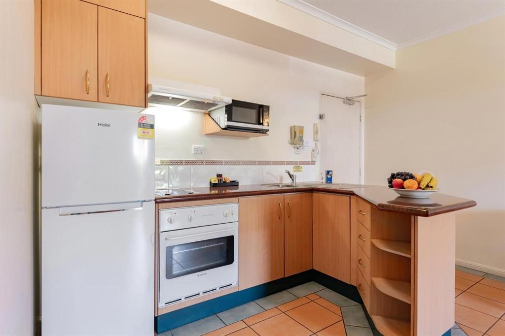Mid City Luxury Suites Cairns Eksteriør billede