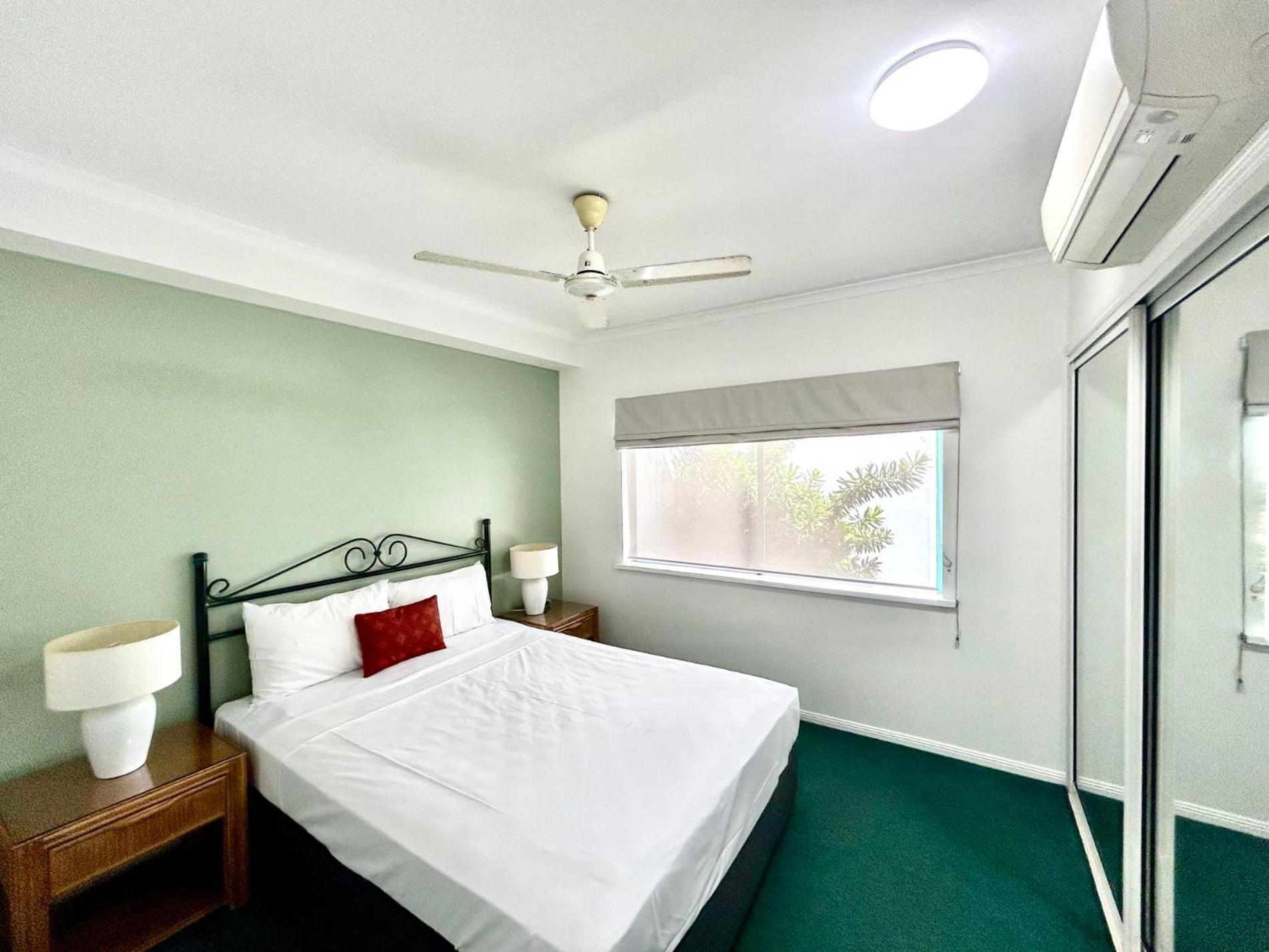 Mid City Luxury Suites Cairns Eksteriør billede