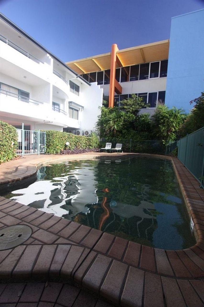 Mid City Luxury Suites Cairns Eksteriør billede